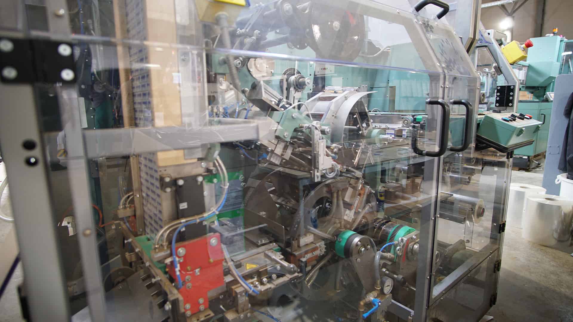 Tobacco_Industry_img